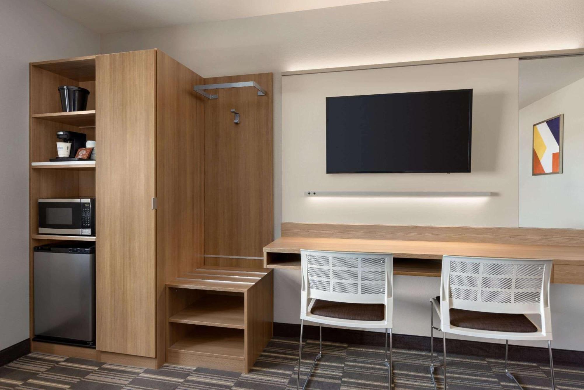 Microtel Inn & Suites By Wyndham Gambrills Odenton Buitenkant foto